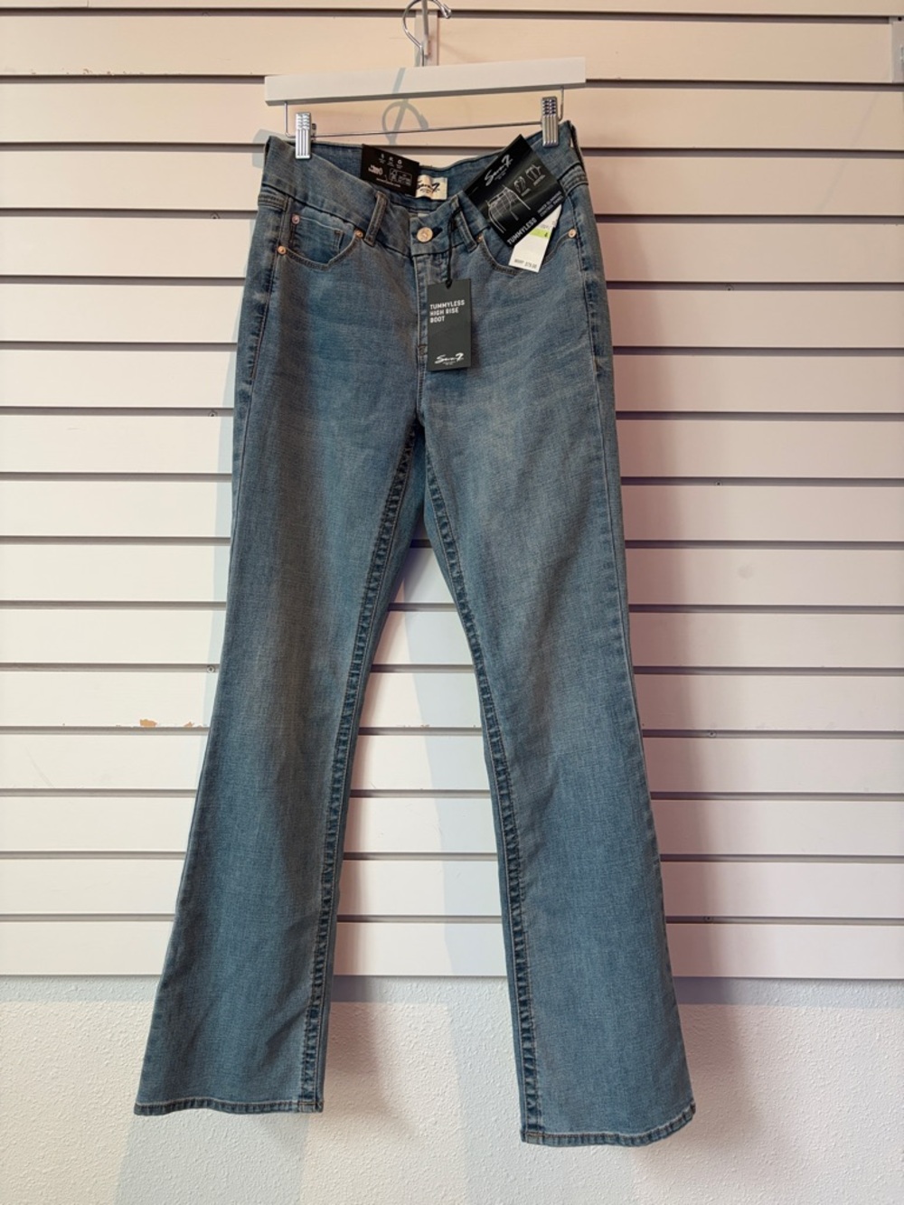 Seven7 Jeans Tummyless HR Boot Jean. NWT!